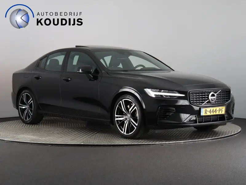 Volvo S60 2.0 Recharge T8 AWD R-Design SOH 98% 2021 leasen bij DreamLease: foto 1