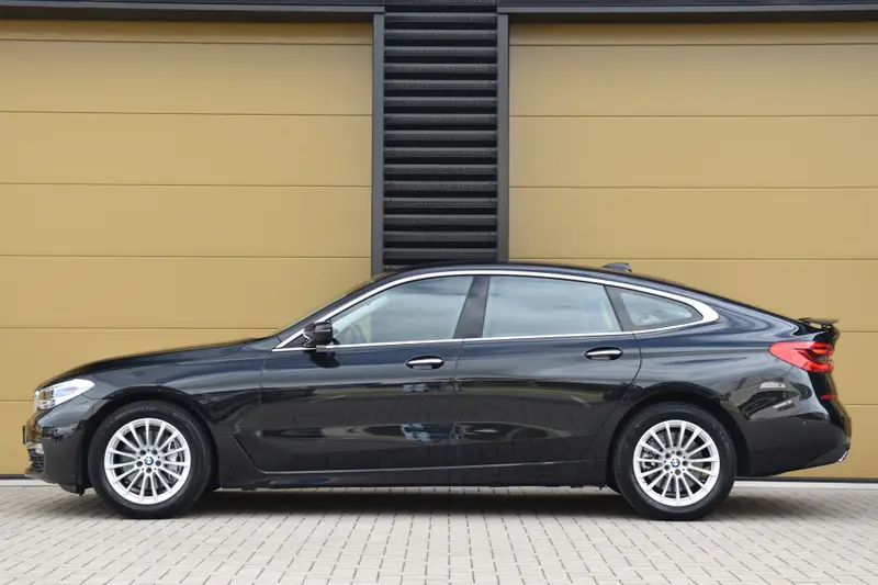BMW 6 Serie Gran Turismo 640i High Executive 2017 leasen bij DreamLease: foto 2