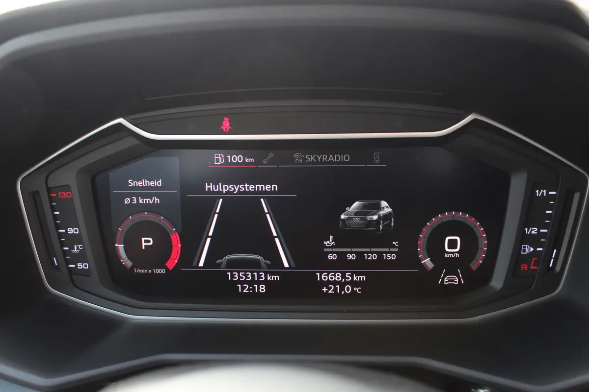 Audi A1 Sportback 30 TFSI S Line Edition One: foto 29