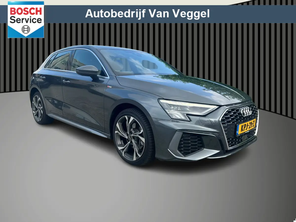 Audi A3 Sportback 40 TFSI e S Line: foto 1