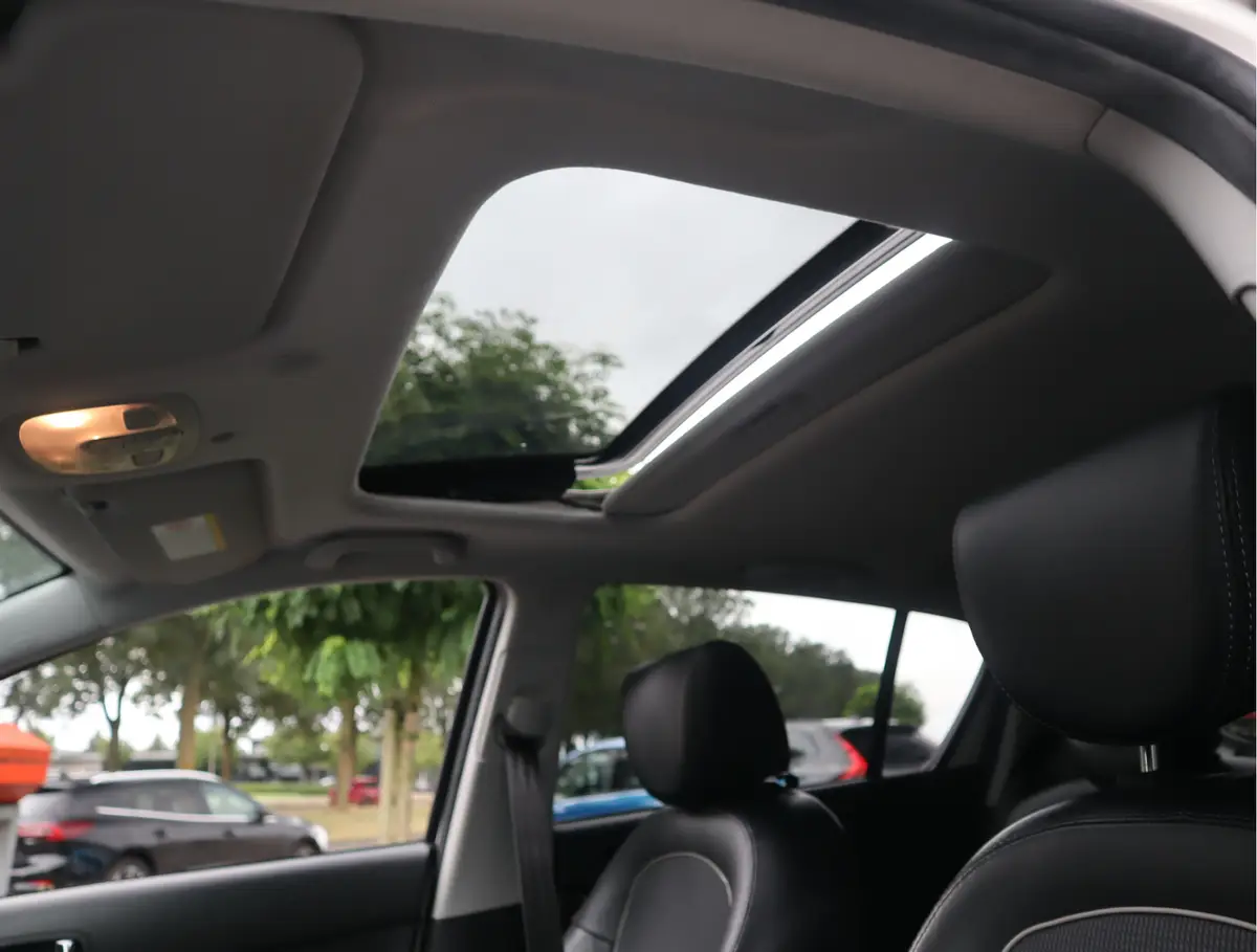 Hyundai i20 1.2i Go! Plus: foto 26