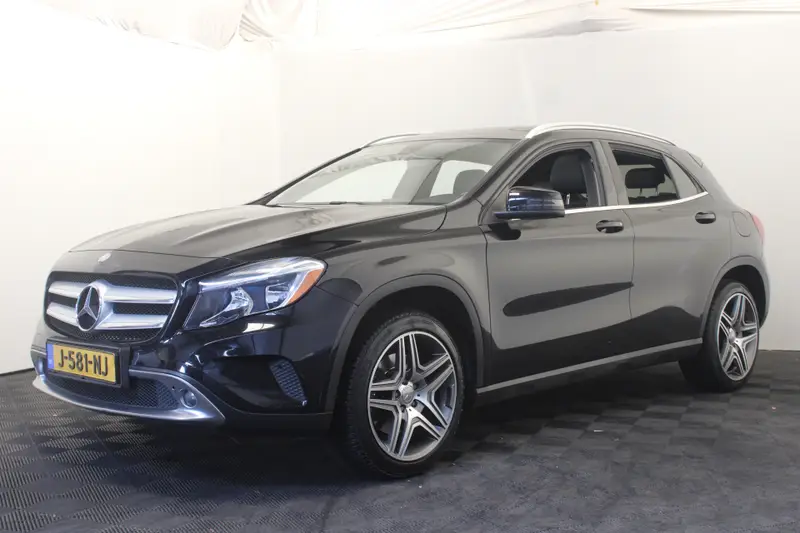 Mercedes-Benz GLA 250 Prestige 2014 leasen bij DreamLease: foto 1