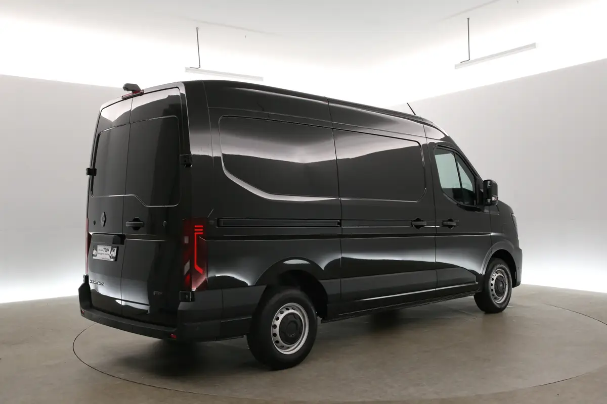 Renault Master E-Tech 3,5t Long Range 87 kWh L2H2: foto 29