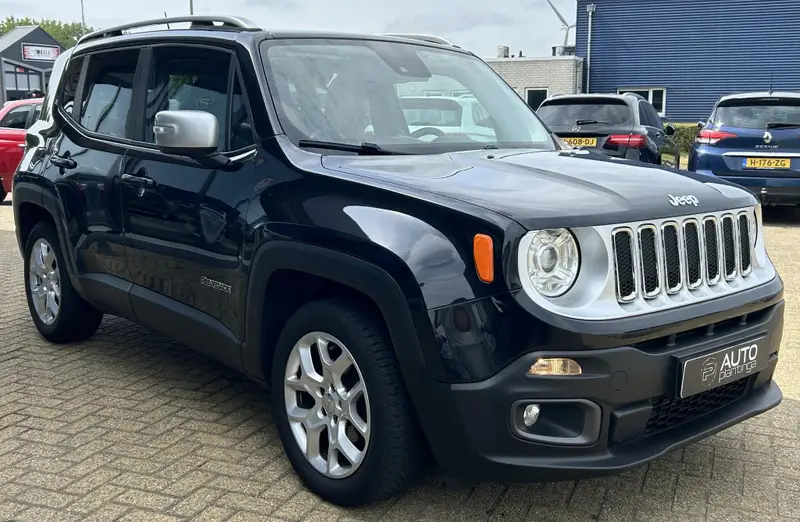 Jeep Renegade 1.4 MultiAir Limited 2015 leasen bij DreamLease: foto 2
