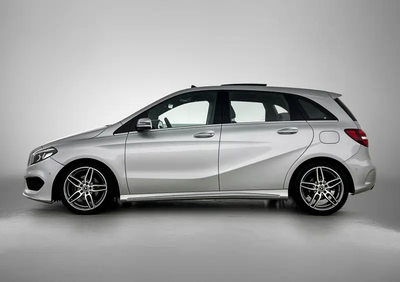 Mercedes-Benz B-Klasse 180 Business Solution AMG 2019 leasen bij DreamLease: foto 2