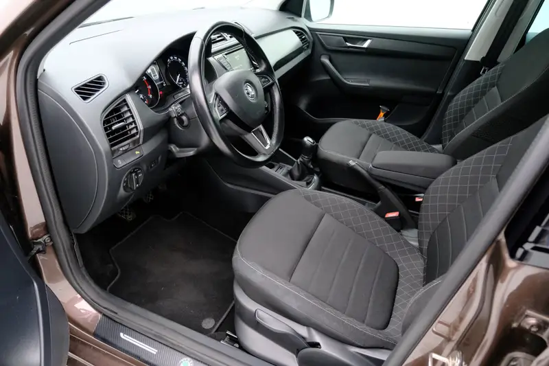 Škoda Fabia Combi 1.2 TSI First Edition Style *48.250km!* Clima|LMV||PDC|Stoelverw 2015 leasen bij DreamLease: foto 2