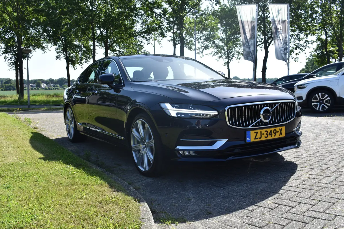Volvo S90 T4 190PK Inscription Luxury: foto 2