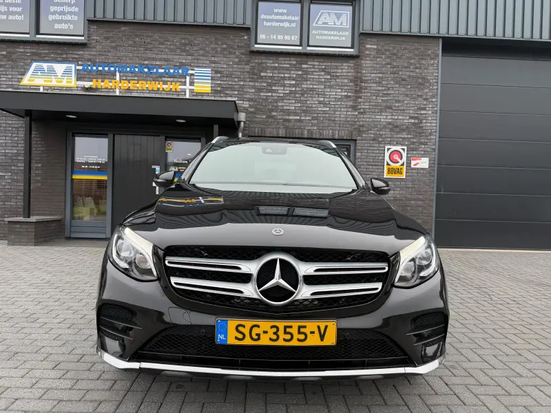 Mercedes-Benz GLC 250 4MATIC Premium 2018 leasen bij DreamLease: foto 2