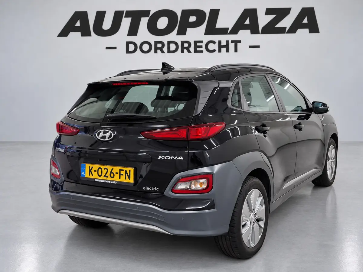 Hyundai Kona EV Comfort 64 kWh SOH 95% | Automaat | Achteruitrijcamera | parkeersensoren voor- en achter |: foto 2