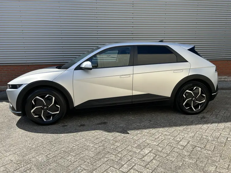 Hyundai IONIQ 5 Connect+ 73kWh 2022 leasen bij DreamLease: foto 2