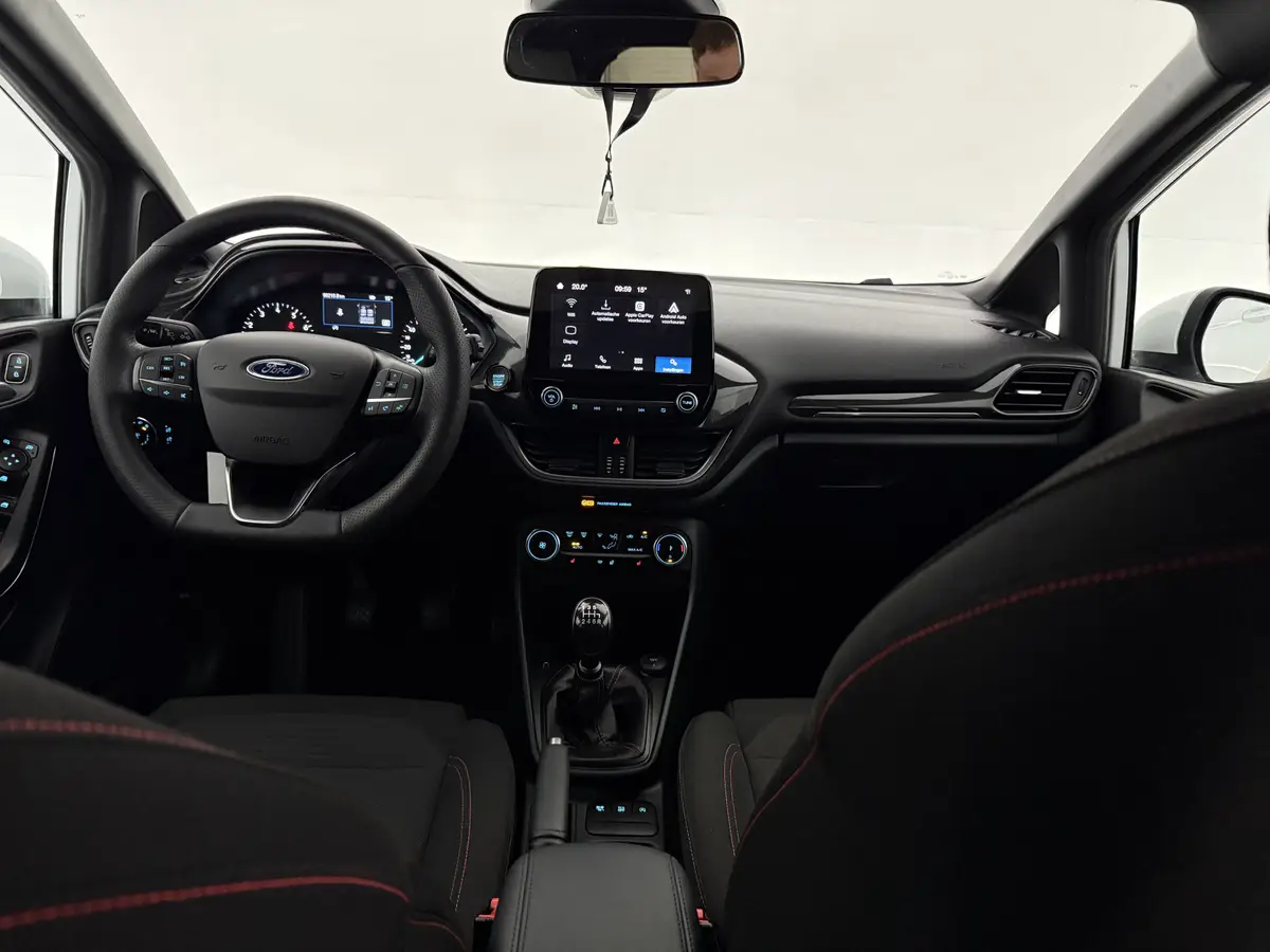 Ford Fiesta 1.0 EcoBoost Hybrid ST-Line: foto 2