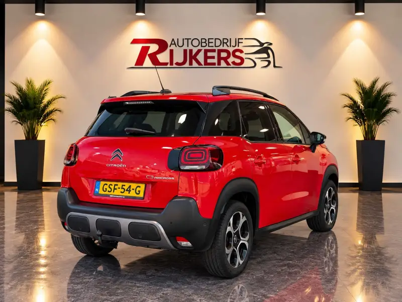 Citroën C3 Aircross 1.2 PureTech S&S Shine handgeschakeld Trekhaak, Camera achter, Cruise Control, Navigatie, Dodehoek detentie 2018 leasen bij DreamLease: foto 2