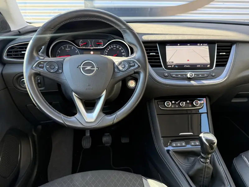 Opel Grandland X 1.2 Turbo Innovation 2018 leasen bij DreamLease: foto 2
