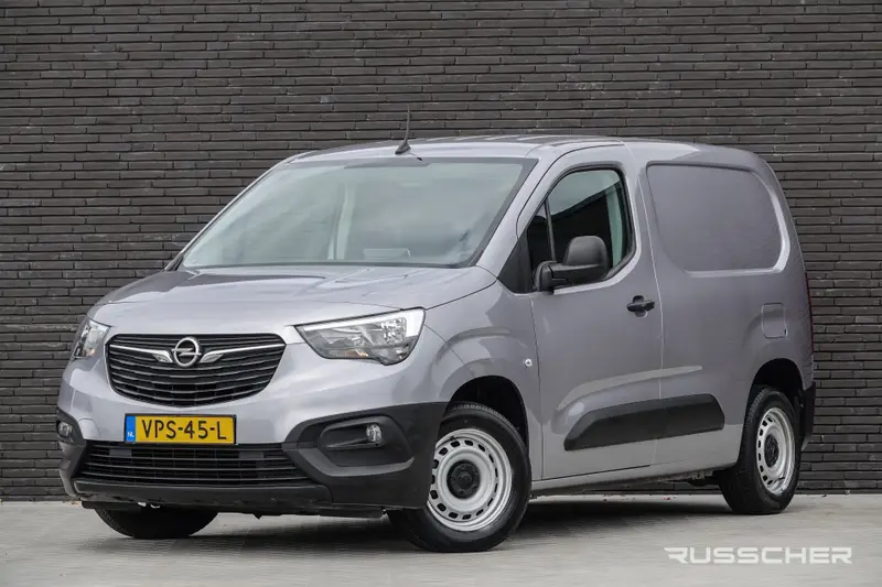 Opel Combo L1 1.5D 102Pk | Edition | Cruise Control | Trekhaak 2022 leasen bij DreamLease: foto 1