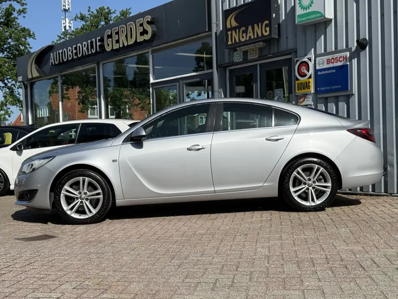 Opel Insignia 1.6 T Edition 2014 leasen bij DreamLease: foto 2