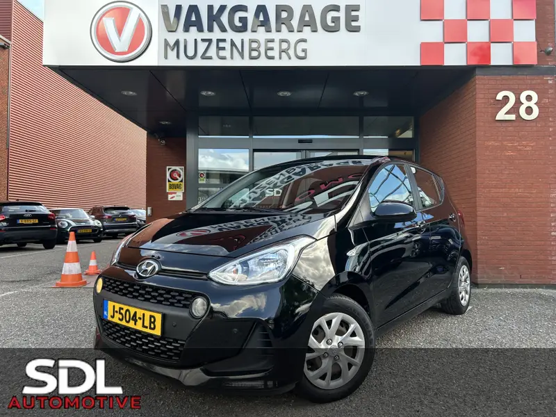 Hyundai i10 1.0i Comfort 5p. // AIRCO // ELEK. RAMEN // GOED ONDERHOUDEN!! 2019 leasen bij DreamLease: foto 1
