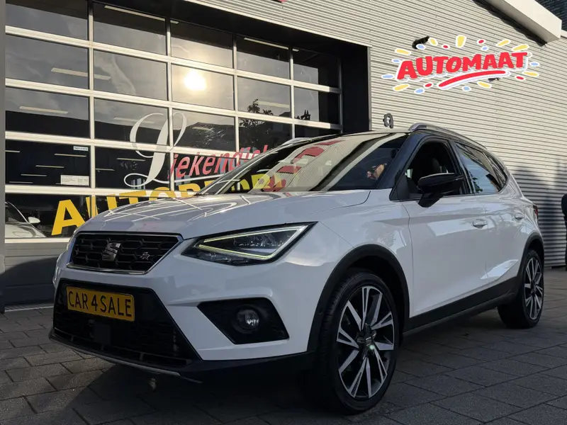 SEAT Arona 1.0 TSI FR Business Intense - AUTOMAAT I Navigatie I Airco I Sport Pakket I Sport velgen I LED I PDC I Dealer onderh. 2018 leasen bij DreamLease: foto 1