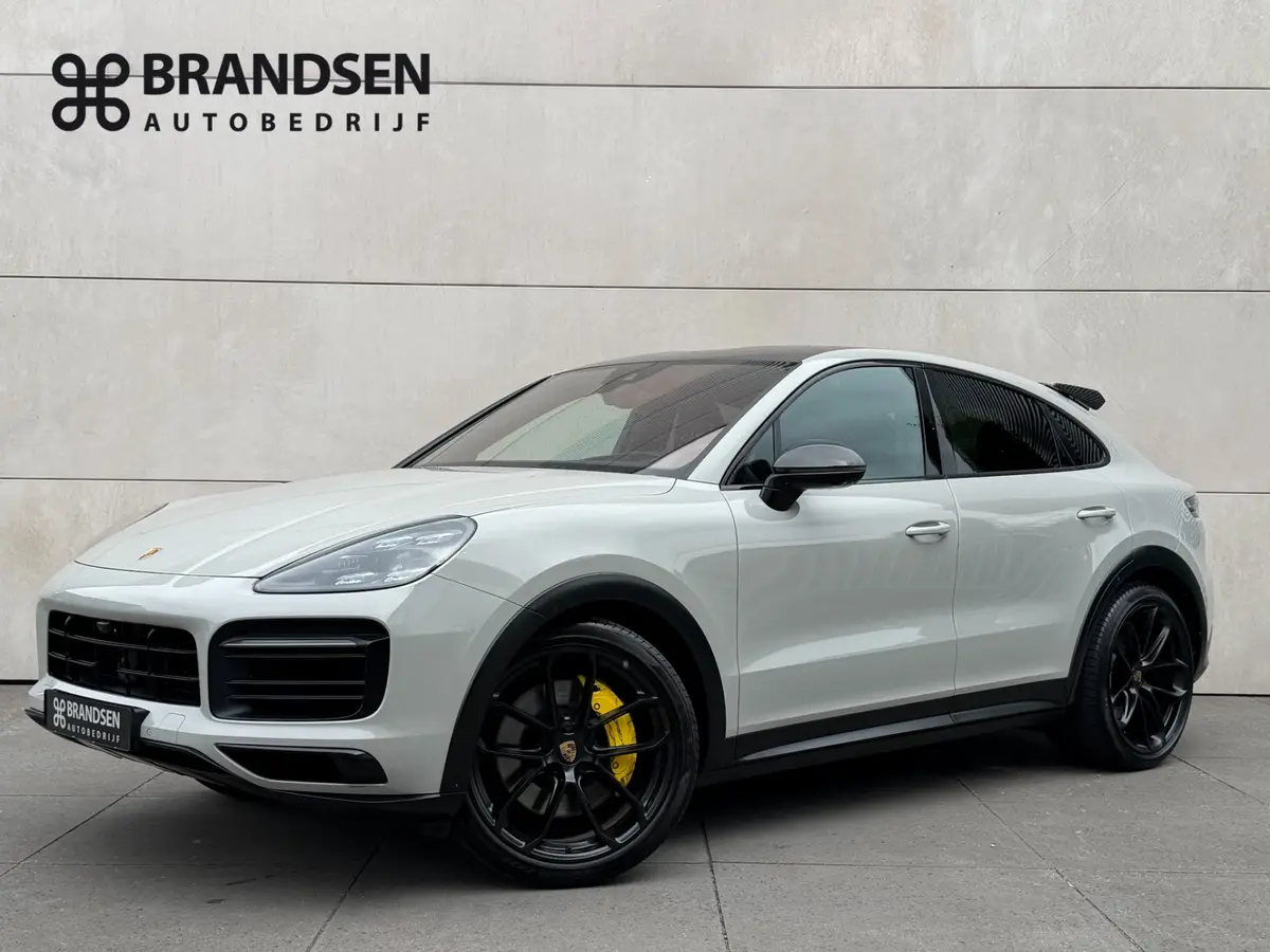 Porsche Cayenne Coupé 4.0 GTS: foto 1
