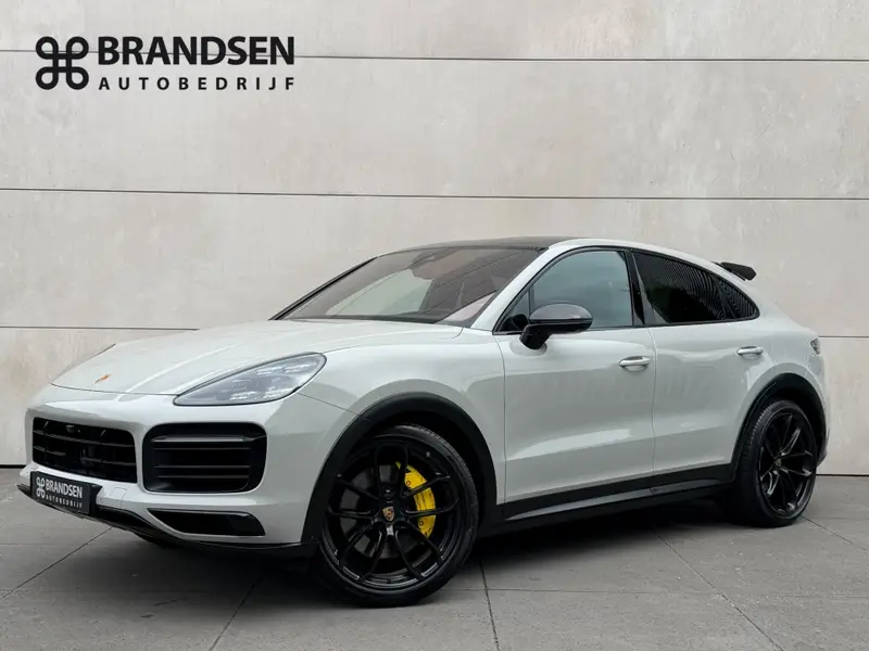 Porsche Cayenne Coupé 4.0 GTS 2020 leasen bij DreamLease: foto 1
