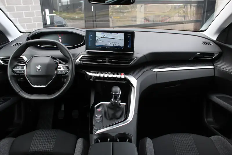 Peugeot 5008 1.2 PureTech Active Pack Business 2022 leasen bij DreamLease: foto 2