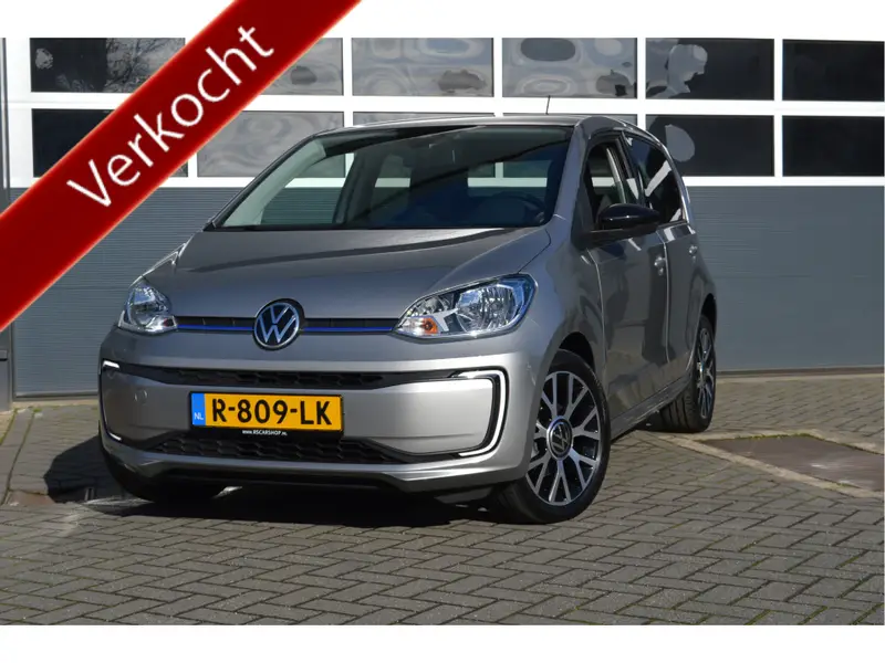 Volkswagen e-up! | Camera | Lane assist | Parkeersensoren | Cruise control | 205 km actieradius. Financiering mogelijk! 2021 leasen bij DreamLease: foto 1