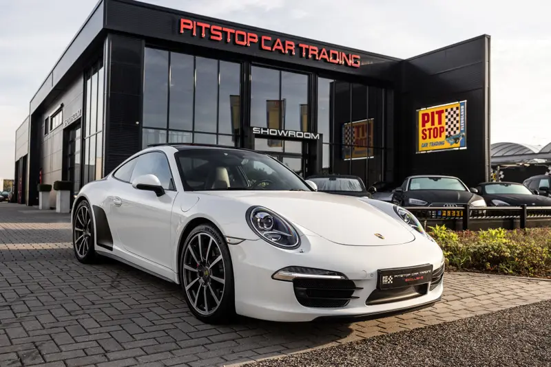 Porsche 911 3.8 Carrera 4S, Pano, Gedocumenteerd! Sportuitlaat, Bose, Chrono 2013 leasen bij DreamLease: foto 1