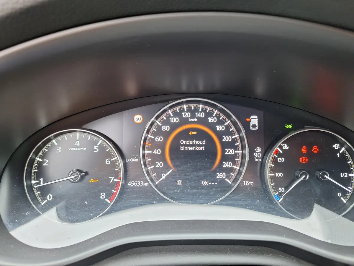 Mazda 3 2.0 e-SkyActiv-G M Hybrid 122 (b.j. 12-2022): foto 10