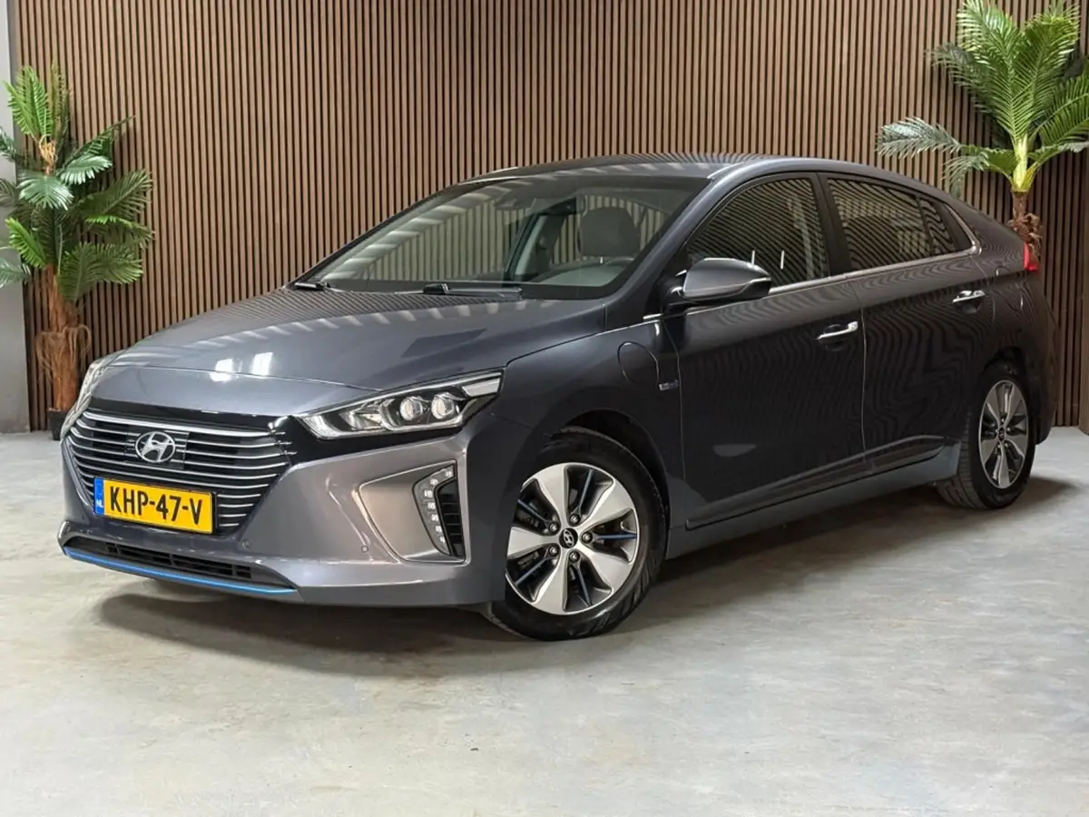 Hyundai IONIQ 1.6 GDi PHEV i-Moti.: foto 2