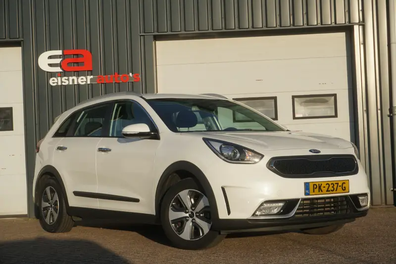 Kia Niro 1.6 GDi Hybrid DynamicLine 2017 leasen bij DreamLease: foto 2