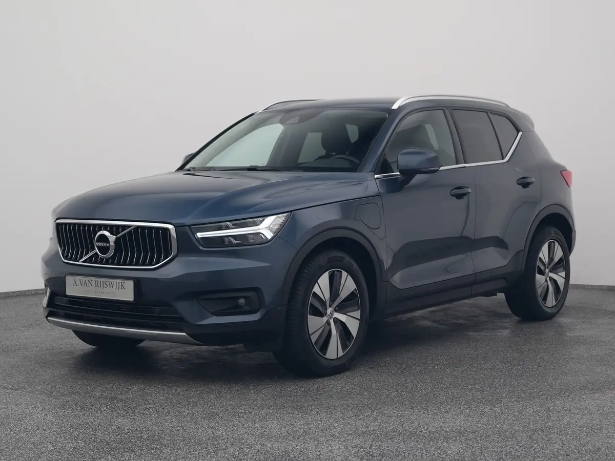 Volvo XC40: foto 1