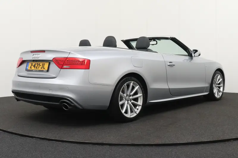 Audi A5 Cabriolet Aut. S-Line 2016 leasen bij DreamLease: foto 2
