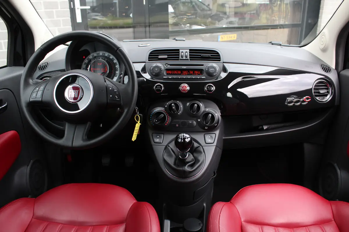 Fiat 500C 0.9 TwinAir Lounge: foto 2