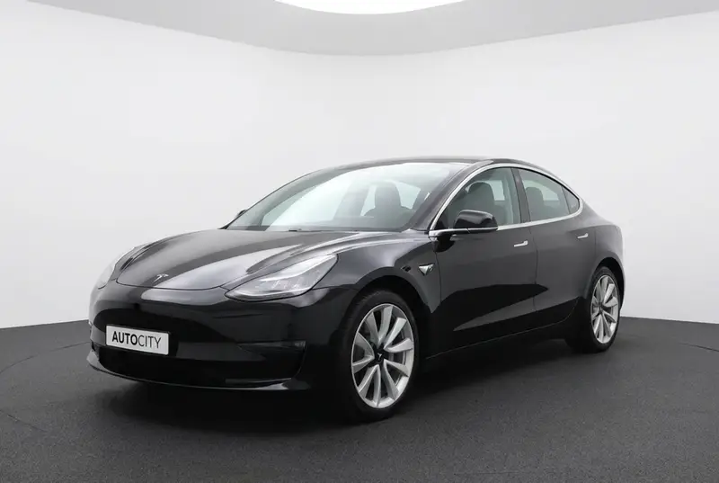 Tesla Model 3 Long Range AWD 75kWh 89% SOH l Pano | Autopilot | Camera | Stoelverwarming 2019 leasen bij DreamLease: foto 1