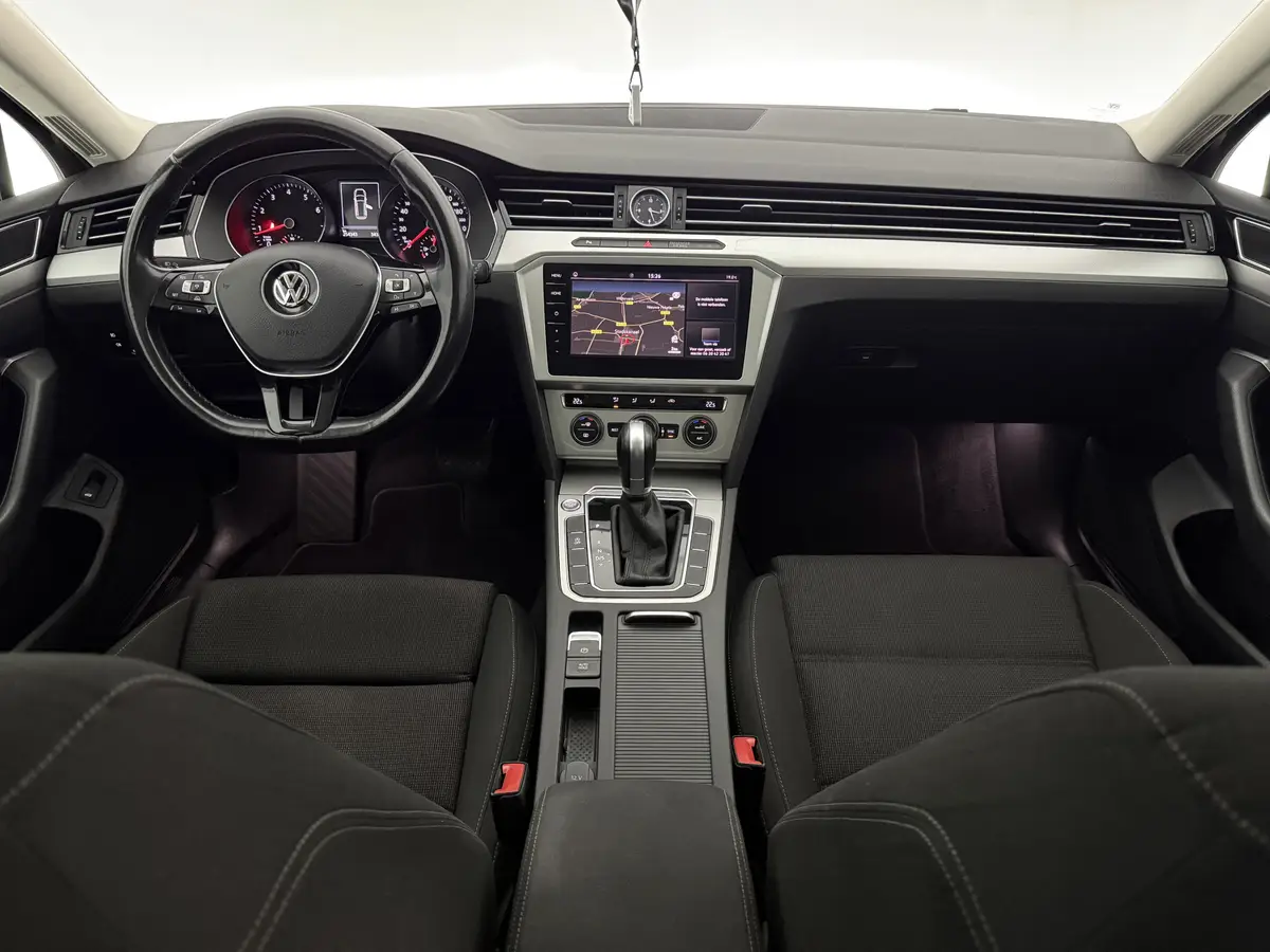 Volkswagen Passat 1.4 TSI: foto 2