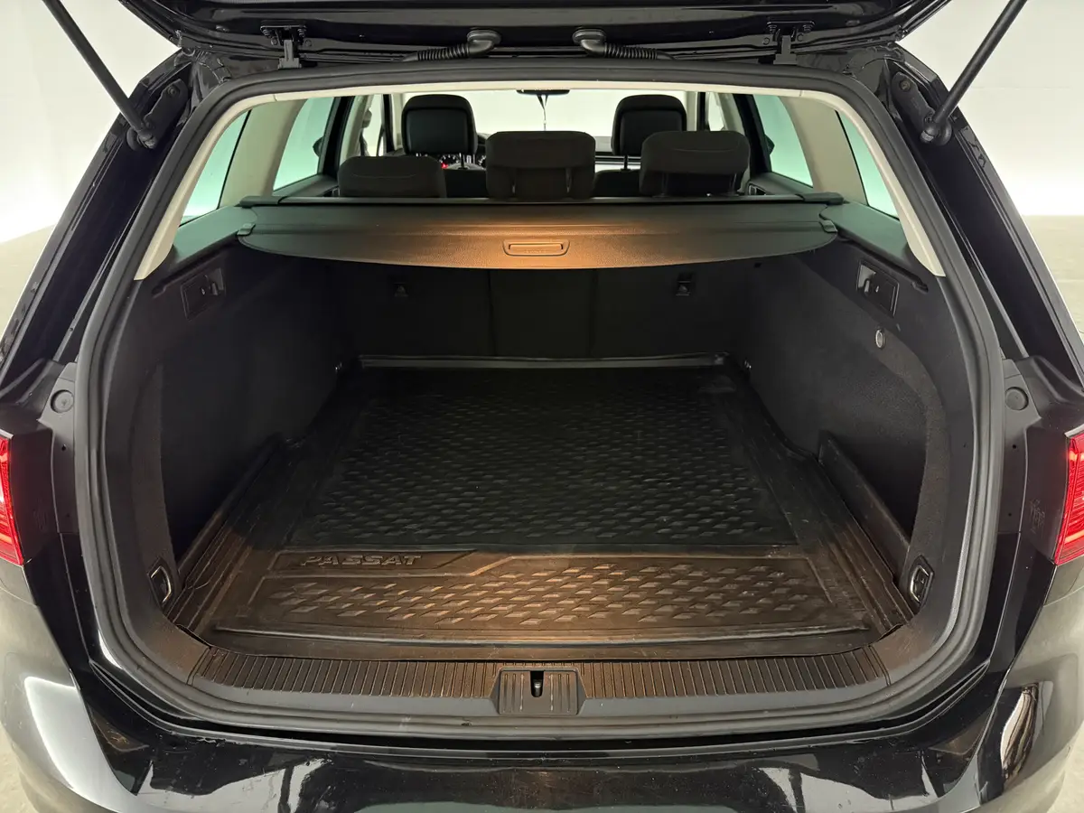 Volkswagen Passat 1.4 TSI: foto 35