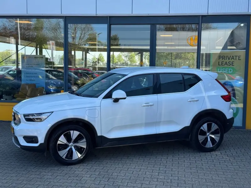 Volvo XC40 1.5 T5 Recharge Inscription - navi - carplay/android - elec achterklep - camera 2022 leasen bij DreamLease: foto 2