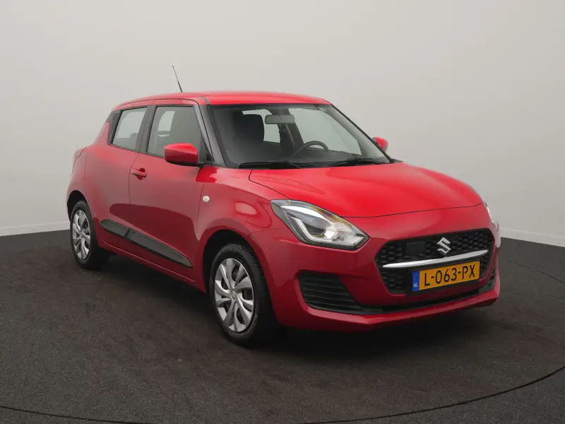 Suzuki Swift 1.2 Comfort Smart Hybrid 2021 leasen bij DreamLease: foto 2