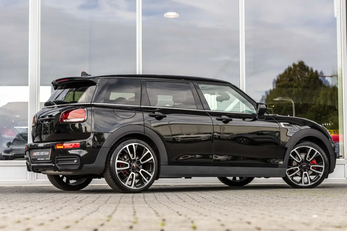 MINI Clubman 1.5 Cooper John Cooper Works: foto 2