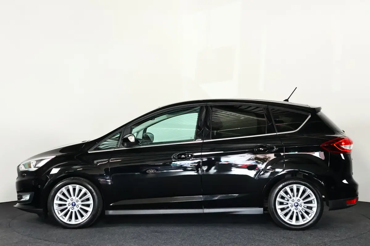 Ford C-MAX 1.0 Titanium: foto 29