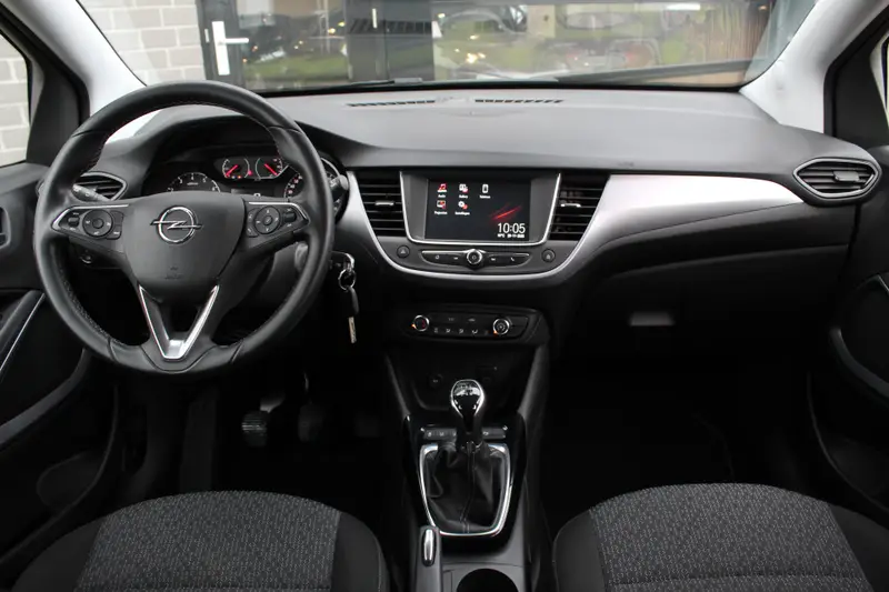 Opel Crossland X 1.2 Turbo Online Edition 2018 leasen bij DreamLease: foto 2