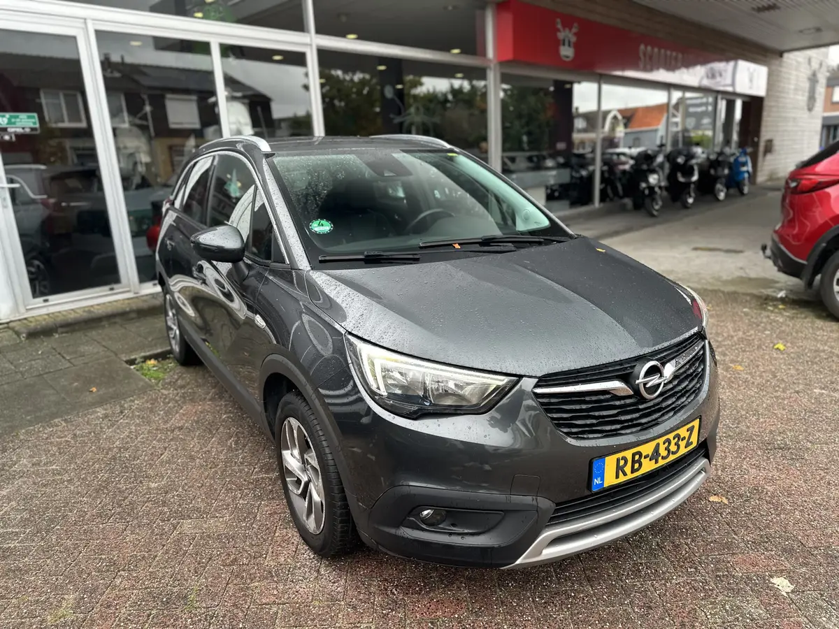 Opel Crossland X 1.2 Turbo Innovation: foto 37