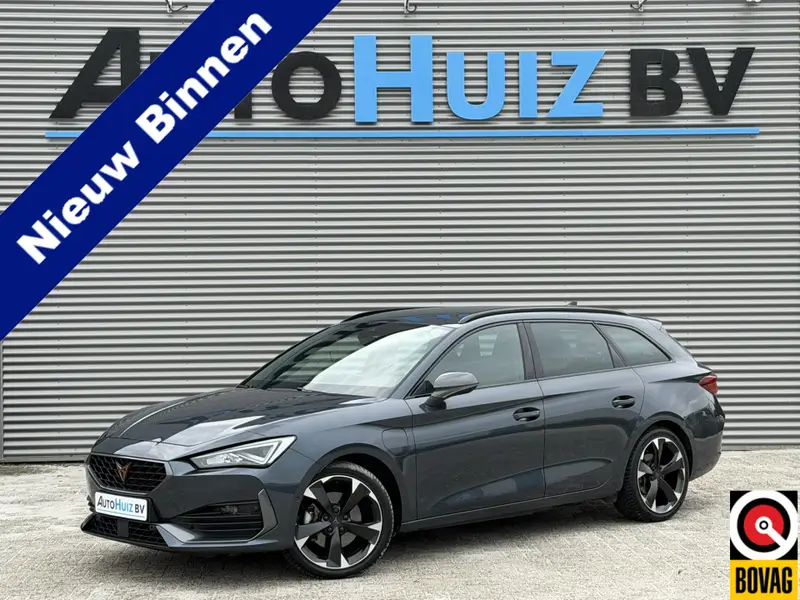 CUPRA Leon Sportstourer 1.4 e-Hybrid Essential Achteruitrijcamera Stoelverwarming Trekhaak 18 Inch 2022 leasen bij DreamLease: foto 1