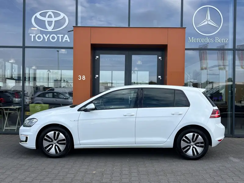Volkswagen e-Golf |Carplay|Full LED|Leder|Navi|ACC|Dynaudio 2016 leasen bij DreamLease: foto 2