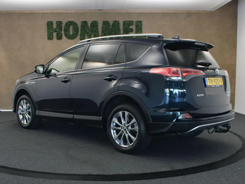Toyota RAV4 2.5 Hybrid Dynamic Plus 2018 leasen bij DreamLease: foto 2
