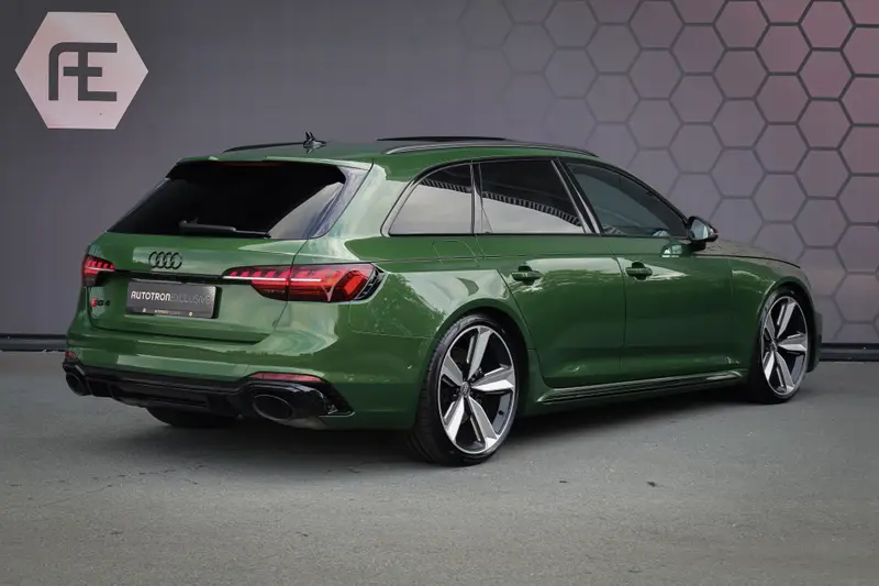 Audi RS4 A4 Avant 2.9 TFSI quattro BTW | KERAMISCH | MASSAGE | PANORAMADAK | ADAPTIVE | STOELVERWARMING | MASSAGE | 360 CAMERA | 2022 leasen bij DreamLease: foto 2