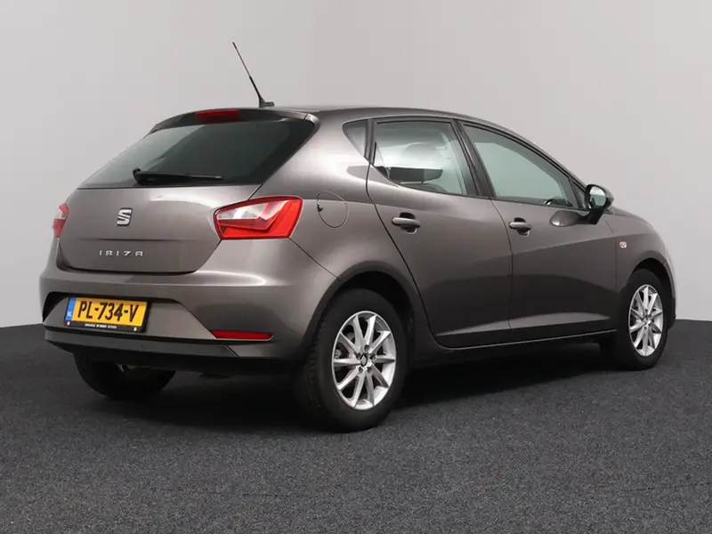 SEAT Ibiza 1.0 EcoTSI Style Connect 2017 leasen bij DreamLease: foto 2