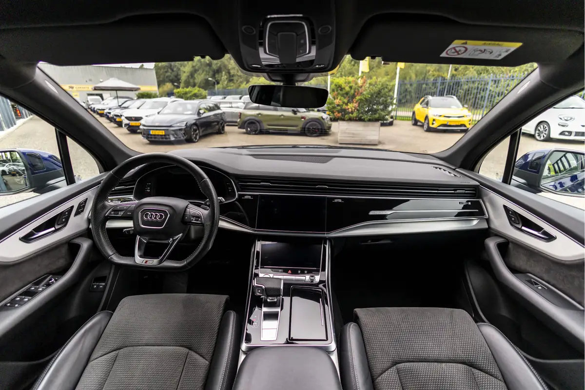 Audi Q7 55 TFSI e quattro Pro Line S: foto 2