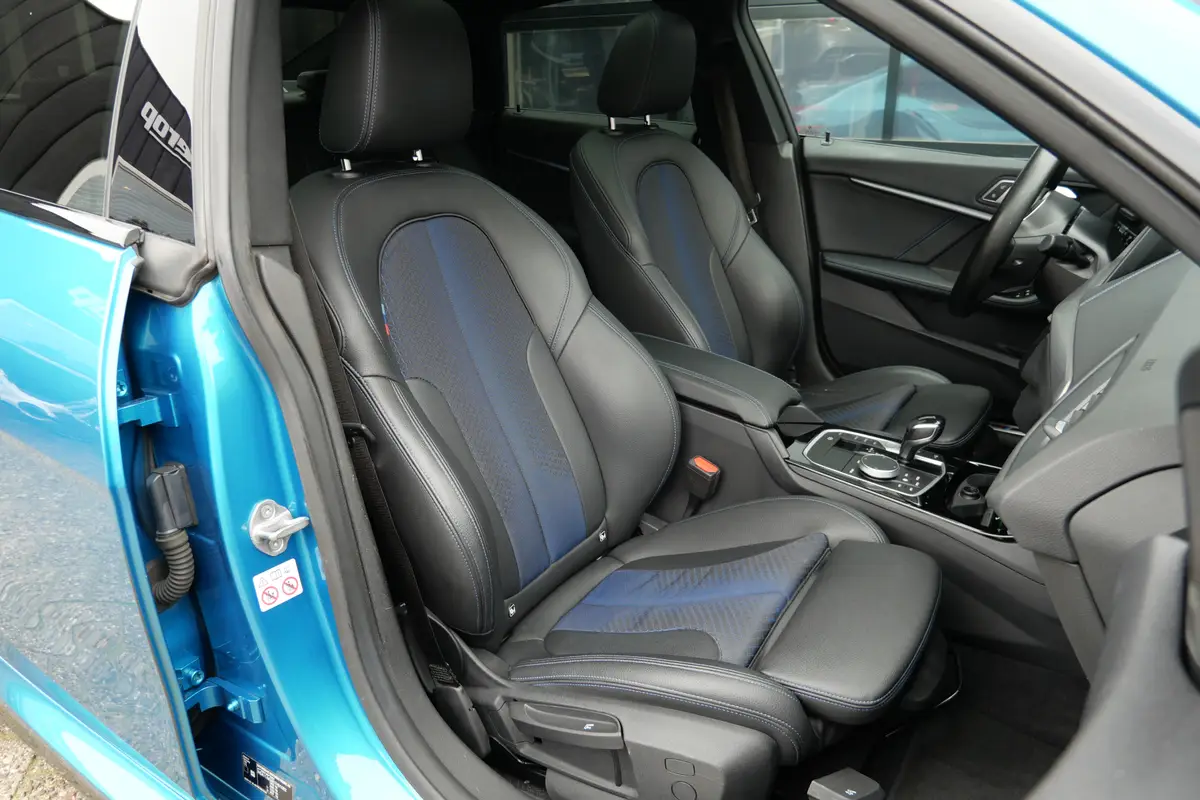 BMW 2 Serie Gran Coupé 218i High Executive M-Sport: foto 2