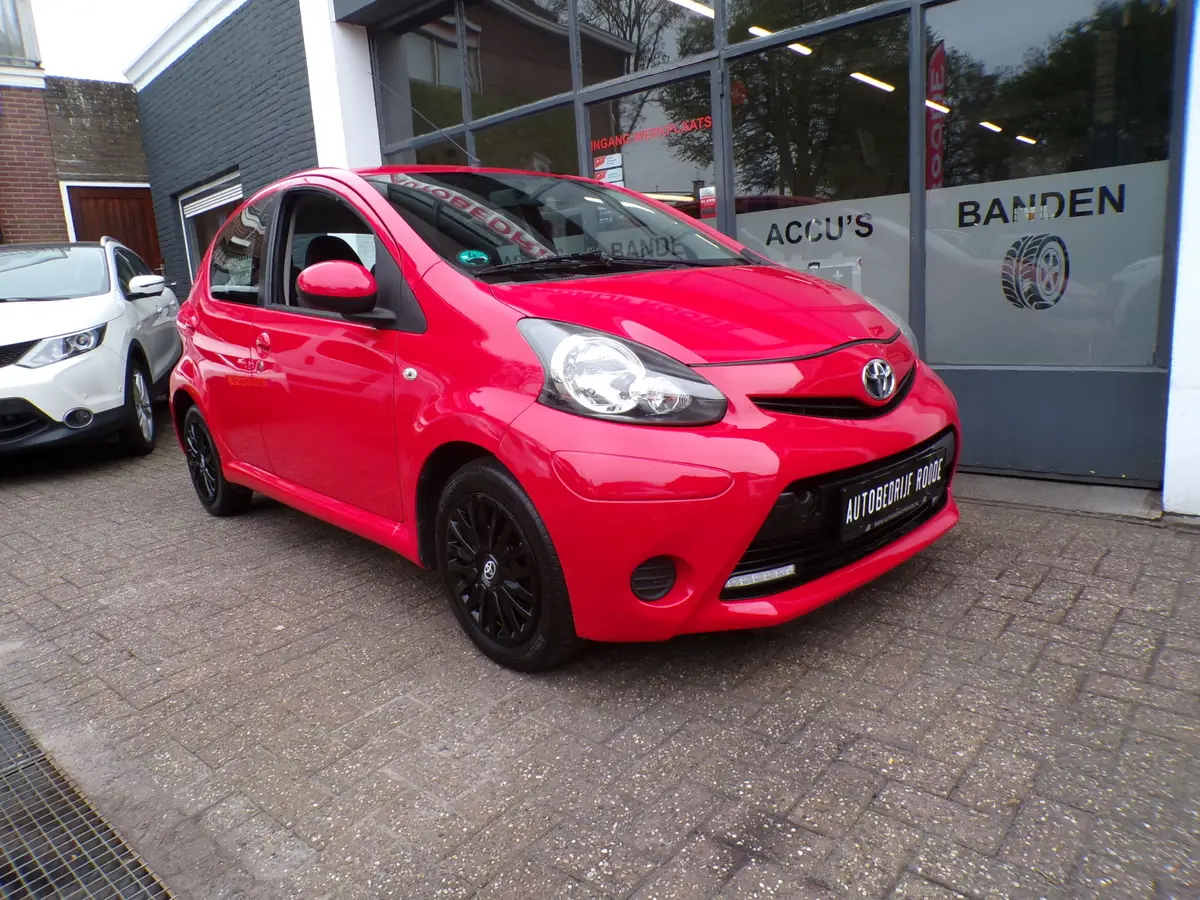 Toyota Aygo 1.0-12V Automaat Comfort Navigator: foto 2