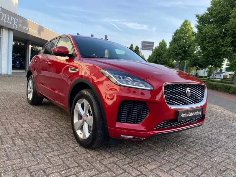 Jaguar E-PACE 2.0 P250 AWD R-Dynamic SE|Firenze Red|1e eigenaar|249 pk|Camera|Leer 2018 leasen bij DreamLease: foto 1